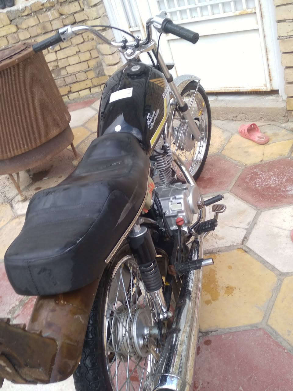 سلام عليكم دراجه مثل البصوره دراجه نصيفه مامفتوحه اوراق اصولي اسعر 700 وبيه مجال متواجد واتساب ***********
