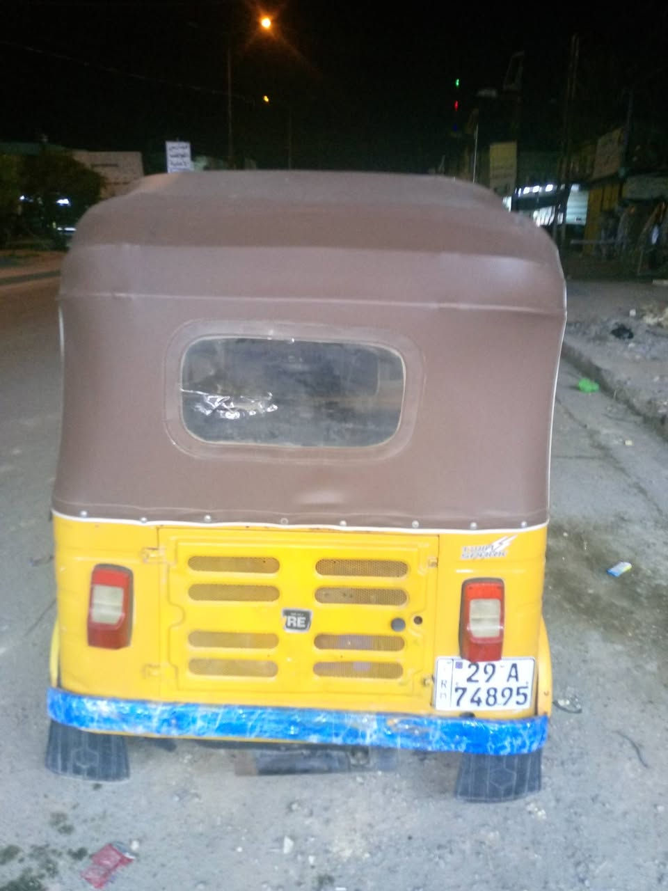 اسلام عليكم تكتك البيع موديل 19داخله بل 20 مرقم اصولي رقم واسط  تحويل ثاني يوم مكينه خير من الله لا تنقيص ولا تبخير المكان الحسينيه السعر 6 الرقم ***********
