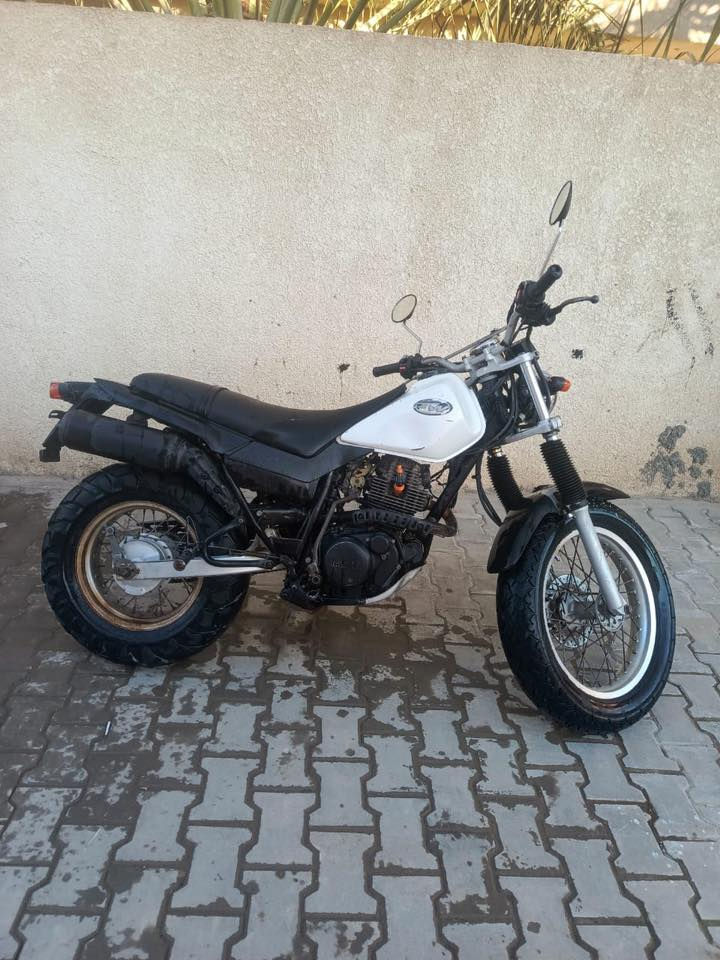 للبيع كلشي شغال سلف اشاير بركات مثل موضح بصوره السعر 600وبيه مجال حك الجيه مكان صلاح الدين بلد 
***********
