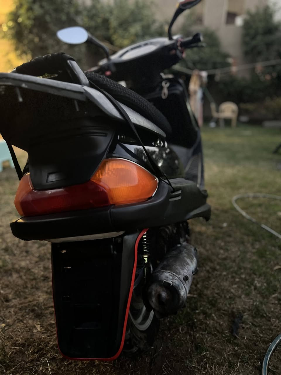 سلام عليكم....
دارجة فظائي ياباني سرعة 100 ......كاملة مكمله ... كهربائية كلها شغاله من هورن واشاير ودشبول واضوية وبك لايت يعني كلشي شغال بيها .......بيها شوته رياضي فول والبلادي موجودة شلعتها ونعومتها جدا ممتازة وشرط المعدل 100 دراجة شبه زيرو مابيها اي نقص غير قمجي عداد ....كشنها نظيف جدا ....دبلاتهها كلها شغاله وطستها ناعمه حييل و بريكات كلها شغاله تجي تشوفها وبلعافة عليك ...

الدراجة مكانها بغداد كرخ اولى.......


**إذا كنت صاحب هذا الإعلان وتريد حذفه لأي سبب، رجاءا أرسل رسالة إلى الدعم الفني**