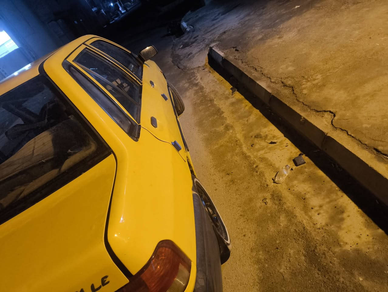 مديل ١٢مكينه وكير حداديه مكفوله بدي مكفول فقط هلالات  سنويه ٢٣ مصفره    *********** ،، سعر ٢٦ راعيه موجود
