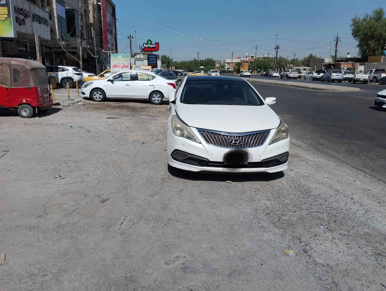 ازيرا 13 خليجي فووول محرك 6 سلندر 3000
بيها جاملغين خلفيات وباب خلف السائق صبغ 
تبريد ثلج بالصيف 
كشنات جلد قرميدي 
كشنات كهرباء وخزن 
كشنات مساج
مرآة وسطية تعتيم ذاتي
3 بردات 
بصمات تشغيل وابواب وجنطة
ويل كب 18 يعني ماكو طسة 
بانوراما
لايت متحرك
رقم بغداد 
السعر 130 
مكاني بغداد السيدية


**إذا كنت صاحب هذا الإعلان وتريد حذفه لأي سبب، رجاءا أرسل رسالة إلى الدعم الفني**