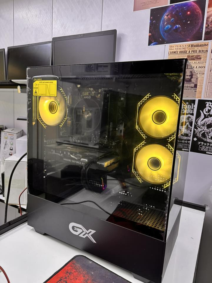 تحية طيبة شبابنا وحبايبنا 
مثل ما عودناكم تجميعات مناسب وبراندات قوية
تجميعة جديدة فقط كارت مستخدم 
R5 3600 جديد
M.B ASROCK B450 جديد
RTX20608GB SUPER INNO3D مستخدم
SSD256 جديد
Ram 16 3200 جديد
CASE GX 3FAN جديد
P.S550W+80PLUS جديد 
السعر ٦٤٠ الف سعر نهائي بدون عملة شبابنا 
متوفر توصيل لكافة المحافظات 
عنوان المكتب واسط - كوت - المشروع- شارع الحاسبات-مكتب MEGA TECHNLOGY 
***********
