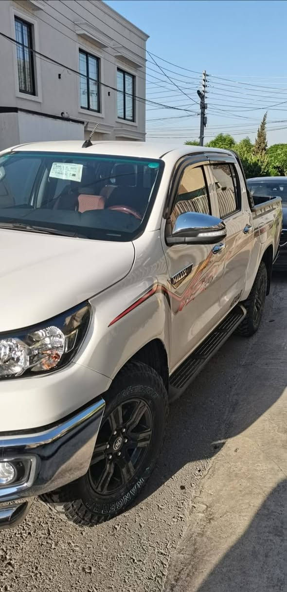 TOYOTA 2023
19هەزار کیلۆمەتر رۆیشتیە
بێ سبوغە یەك شوینی بجوك کارتی هەیە
سعر 295💸
ژ.م خاوەن ئۆتۆمۆبیل
 ‏‪***********‬‏ڤایبەر و وەتسئاپ بەردەستە
***********
شوێن هەولێر
بۆ زانیاری زیاتر پەیوەندی بکەن

