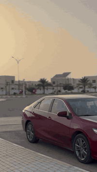 السلام عليكم 
الحلوه للبيع 
كامري وارد امريكا موديل 2017 xse فول عده الفتحه 
المواصفات 
كشنات ثنين اماميات كهرباء وليس واحد 
تدفئه كشنات 
تحكمات ستيرن 
شفتات كير اوتو وسبورت 
شاحن  موبايل واير ليس 
منفذ usb+ مانع انزلاق 
تبريد امامي وخلفي سياره هواي بيها مواصفات فول للاخير عده الفتحه سياره مال بيت نظيفه 
عداد الممشى(77) ميل فقط
السياره مناقصها برغي واي كلوب بالدشبول ممشتغل 

السياره بيها تنقيص بسيط وكل الكامري في هذه الفئنه بي تنقيص 

السياره مابيها اي ضرر (كلين) فقط بارد بالباب عكس السايق على كد4اصابع فقط
السعر 182 وبيها مجال حك اي شي نقص يطلع بيها  

للاستفسار رقم الهاتف ***********
يرهم مراوس بسيارات احدث واذا اكو k5 بعد افضل
