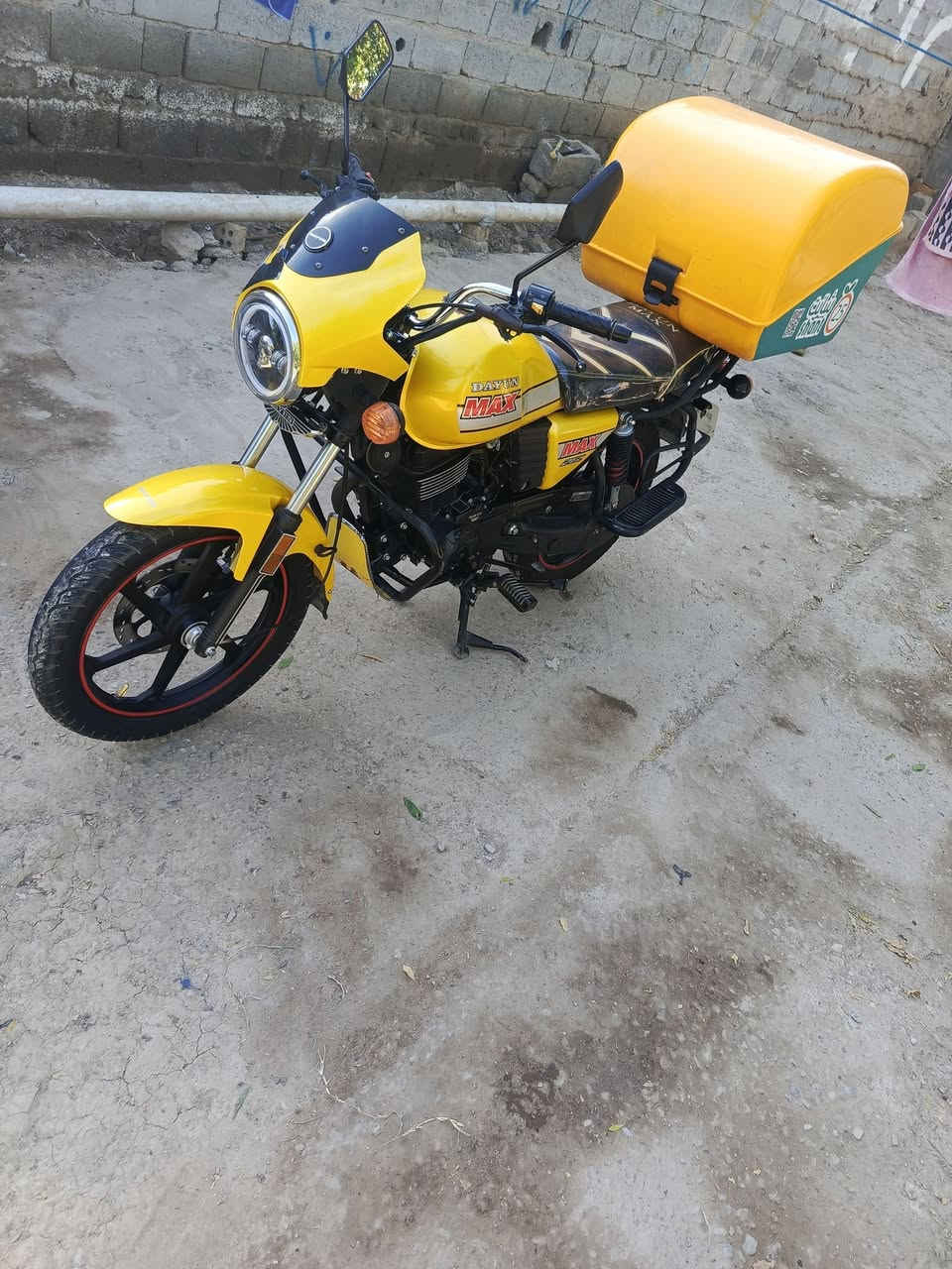 سلام عليكم 
دايوان 2023ماكس رقم واسط دراجة نضيفة لايت زنون وبصمات 2شوف نضافتهة بعينك مكينة ماممدودعليها سبانة المكان بغداد بسماية السعر 2350هاذ رقمي بي واتساب ‏‪***********‬‏
