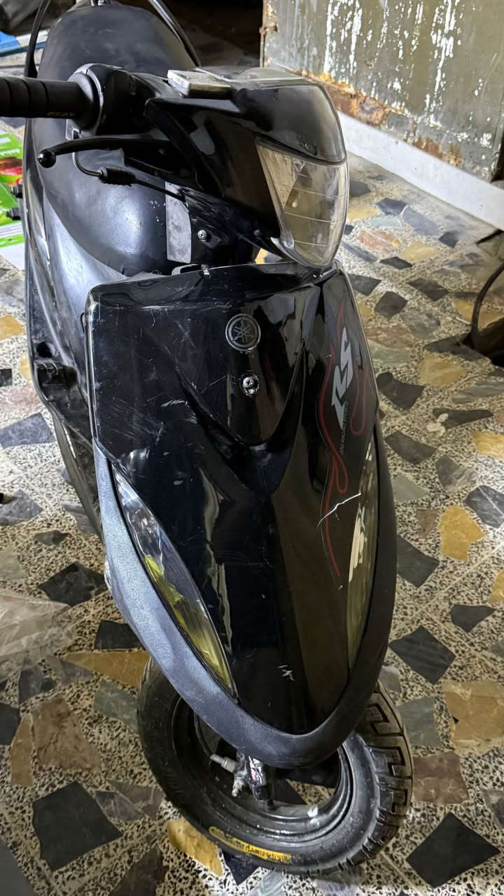 السلام عليكم دراجة للبيع السعر 650
مامفتوحة 
نقصهة فقط سلف عمارة, ميسان


**إذا كنت صاحب هذا الإعلان وتريد حذفه لأي سبب، رجاءا أرسل رسالة إلى الدعم الفني**