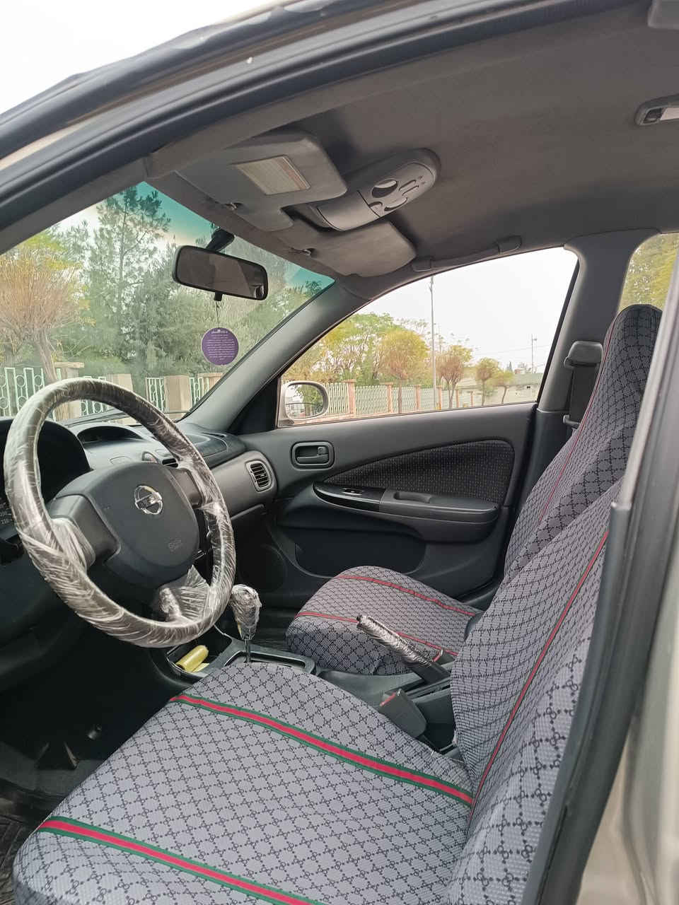 سەنی کۆری ناوەڕش چوارجام کارەبایی  کەلە عەینەک  سەیارەکە زۆر توندو تۆڵە سەنەوی و ڕەقمی تازە یەک پارچەی بۆیاخە بێ ناو سەنەوی بەناو خۆمانەوەیە  جوان بێخوێنەوە تەلەفون بکە ئەگەر مشتەری  87 محامەلە ***********. جوابی نامە نادەمەوە ........ السليمانية, العراق
