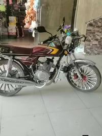 دراجه للبيع السعر 250 الف 07876999781