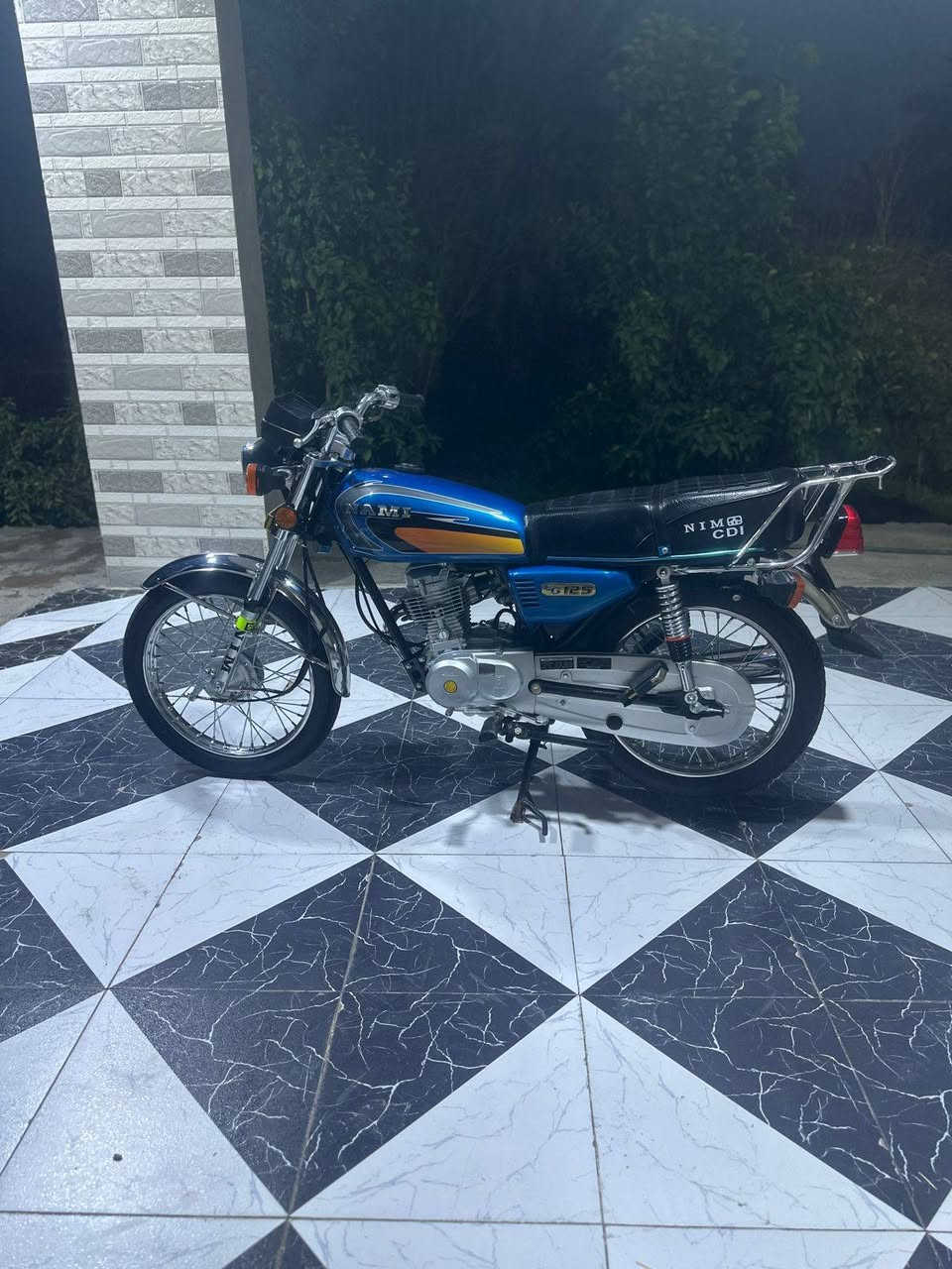 سلام عليكم دراجة لبيع نامة امتياز اوراق سكنر موديل 26 تلاثة سوجيات نضافة فول مكاني  كربلاء الوند سعر 675 رقم ***********
