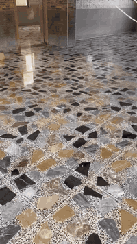 جلي موقعي جميع انواع الارضيات مرمر كرانيت والكاشي والبورسلين والسيرامي...