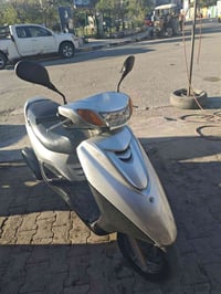 بريز للبيع ب 600 قفل دراجه رمبه وبعدهه جديده تخبل المكان الاسكان هذا ر...