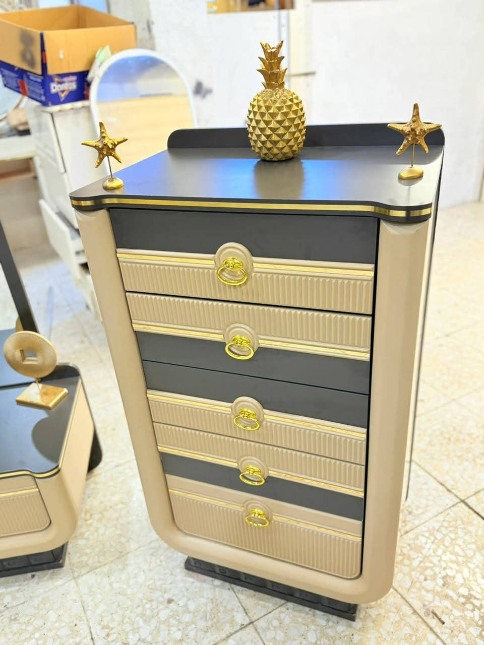 غرفه تركي 9قطع مودرن خشب ثقيل تركي الاصلي نظافه 95 واصل شد او نقل


**إذا كنت صاحب هذا الإعلان وتريد حذفه لأي سبب، رجاءا أرسل رسالة إلى الدعم الفني**