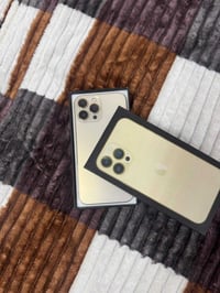 ١٣ برو ماكس امريكي بطاريه ٩١  سعر مناسب  الشراي يتصل ٠٧٧٥٩٠٠٩٩١٢