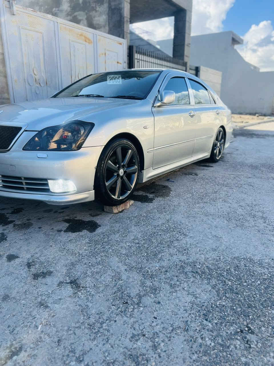 فرۆشتنی خیرا شاهینە براوە براوە لۆک ٢٠٠٥ بەسمە رەش
١٨٢ بی دوکەل بی چالو شوخت کەڤەرو شانسی بەشەرت سەقفی شوشەیەلۆک بی دەحمو لیدراو
مواسەفات ٣دوگمەی سپۆرت کوشن کارەبا  کوشن جلد ناوقەیسی🍑پینج بەسمە شاشەو کامیرا لایت ناوچە کویر ئاوینە شەفتو ئۆتۆ 
ویلو تایەیی دینگەی لۆک کامل مەسرەف سالنسای سپۆرت  سەیارەکە ٢٥٠ مەسرەفی نیە شوین چەمچەمال  سعری ٤٨ گەلا💵مشتەریت تیلکە***********
