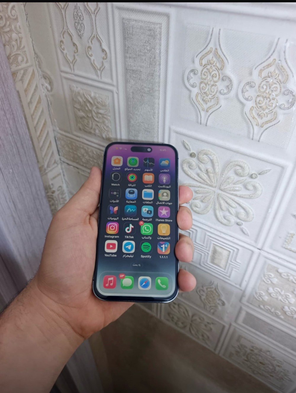 السلام عليكم جهاز ١٤ برو نضيف قطعه تملخ مبدل بطاريه وشاشه من ارقى الانواع بطاريه ١٠٠ ذاكره ١٢٨ جهاز فيس ايدي شغال اهتزاز كتابه لعب صوت اي شي يجي ويا ٣ كفرات سعره ٤٨٠ وبي مجال حك جيه المكان بغداد الغزاليه رقم ***********