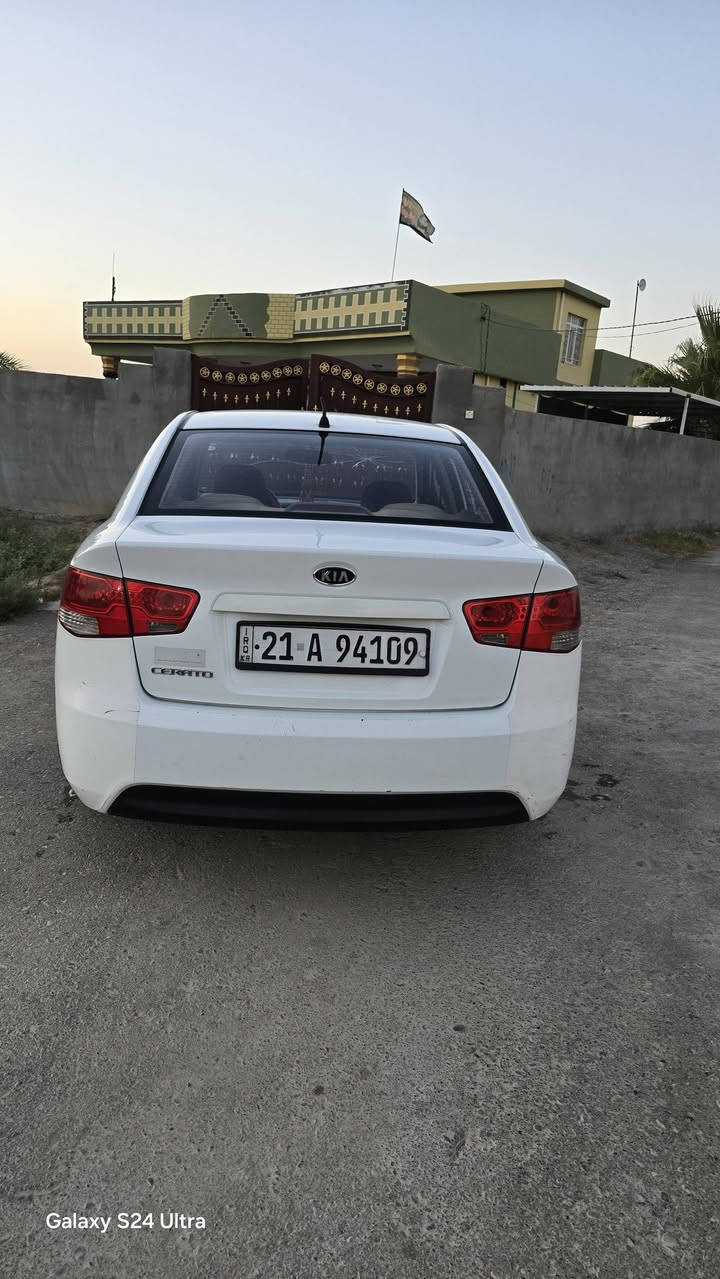 السلام عليكم كيا سيراتو موديل ١١
رقم سليمانية كير عادي ٦ كير 
سنوية لل ٢٧ 
محرك ١٦ 
سونار مرفق بالمنشور 
السعر ٩٠ وبيها مجال 
اذا اكو مراوس كورلا موديل ١٧ او ١٨ شمالي 
مكاني ديالى الوجيهيه ***********
