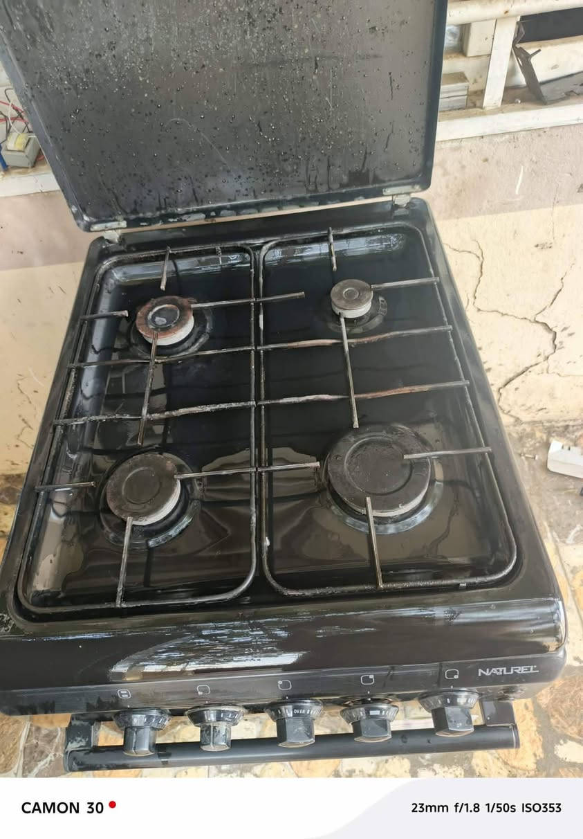سلام عليكم طباخ نضيف شغال كل عيب مابي السعر ٨٠ بي مجال بسيط


**إذا كنت صاحب هذا الإعلان وتريد حذفه لأي سبب، رجاءا أرسل رسالة إلى الدعم الفني**