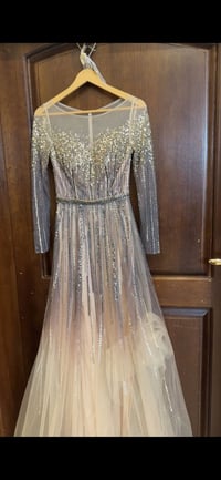 فستان عقد • سمول واكس سمول • لبس اقل من ساعتين