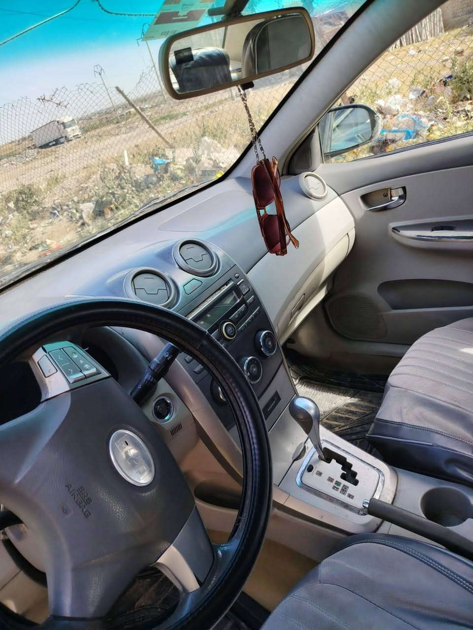 السلام عليكم
سياره BYD 2013  G3
بصمه 
محرك وكير شرط
بدون ضرر
تحكمات ستيرن
تبريد 🥶 ثلج
كشنات جلد
رقم نينوى
شرط تحويل
السياره نظيفه وناصبه
السعر 60$ وبيها مجال
الاتصال على الرقم
***********
