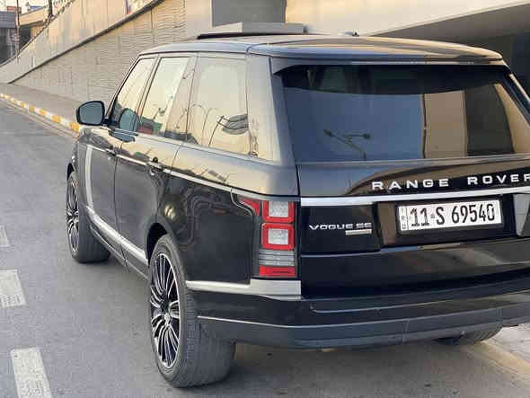 السلام عليكم
لبيع او مراوس بسياره اقل 
رانج روفر2013 HSE امريكي
السياره نظيفه جدا 
ماشيه 106 الف 
رقم بغداد ب اسمي تحويل ثاني يوم 
8 سلندر بدون سوبر محرك المرغوب 
كشنات تدفئه تبريد 
جكات  
كير كفاله 
4 أبواب شفط 
صندوك كهرباء 
شاشات خلفيه 
 صبغ اربع قطع تخريب فقط صبغ بدون تبديل بدون يرباك
معروفه بعد مواصفات الرانج  
السعر 26 الف دولار وبيها مجال 
للاستفسار
***********
