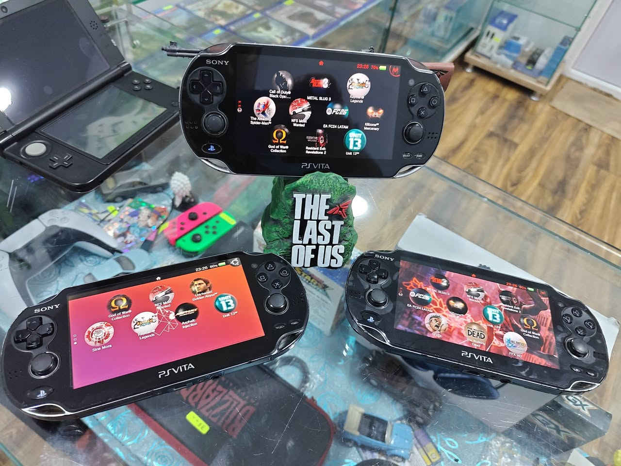 🟥 nv arrivage disponible les PSvita et des PSvita avec type C état 💯💯💯 

✅ Ps Vita flashé plein de jeux Etat 💯💯 32GB sd2vita plus charger plein de jeux . 

✅ Psvita flashé plein de jeux Etat 💯💯 16 GB original avec type C connecteur  et câble Type C Sony original . 

✅ Ps Vita flashé plein de jeux Etat 💯💯 32GB Sd2vita avec type C connecteur  et câble type c Sony original . 

🟥Pour plus d'info contacte nous merci ✨✨ 

Num de tlf : 0667270272 📲📲

🚚🚚 Dispo livraison 69 wilaya 🚚🚚

📍Google map TAP : Gametech store 🌐🌐


**إذا كنت صاحب هذا الإعلان وتريد حذفه لأي سبب، رجاءا أرسل رسالة إلى الدعم الفني**