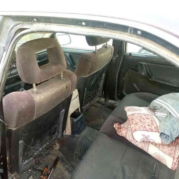 يالله اوبل اوميكه موديل 92كير ومحرك جدد تخم تاير بلاديه بيهه خويس قليل سنويه لل 30 رقم نكليزي سعر 25بيهه مجال مكانهه الرمادي شارع 60 صناعه جديده رقم تلفون***********
