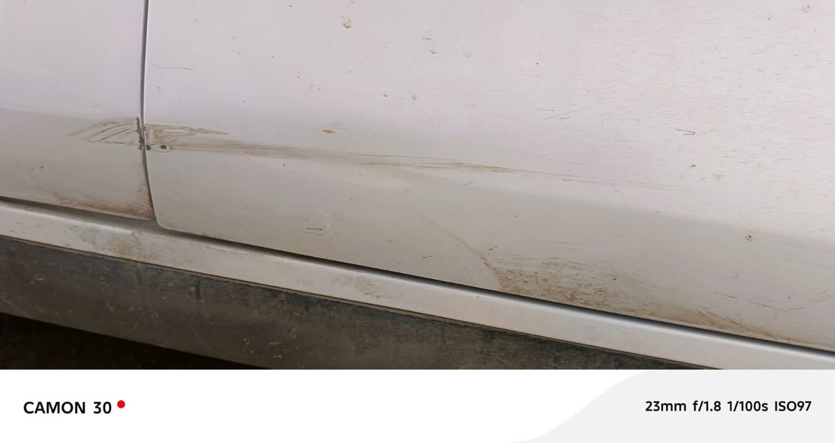 سلام عليكم 
بي واي دي 
سيل 05 
الممشه الكلي 5000 
السعر /19.300.000 
المكان بغداد 
ملاحظه / بس ذني الطخات بيها السياره نظيفه 
إلى ما تعجبه يعبر المنشور والتوفيق للكل 
السياره موديل 25 
ابيض وداخل ابيض


**إذا كنت صاحب هذا الإعلان وتريد حذفه لأي سبب، رجاءا أرسل رسالة إلى الدعم الفني**