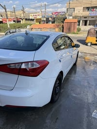 H السلام عليكم من رخصه الادمن  كيا فورتي موديل 2016 رقم ديالى تحويل مب...