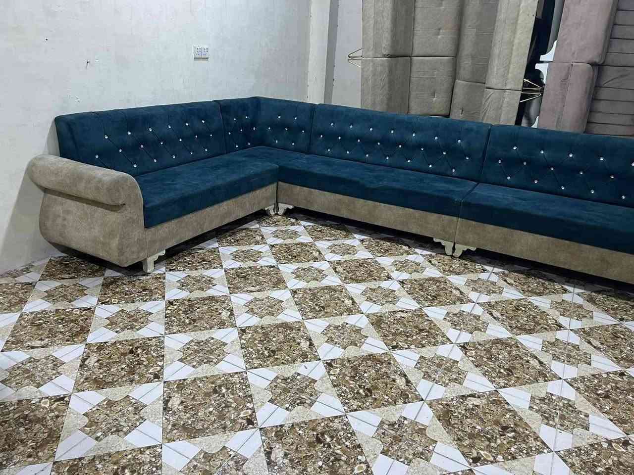 بؤ فروشتن
زور باكة بيعةيبة تابليي جوانونايابة
دةسكردةخسوسيية بازارينية
سعري زور مناسبة
١٨٠هةزار
١٠ نةفةريية
***********
