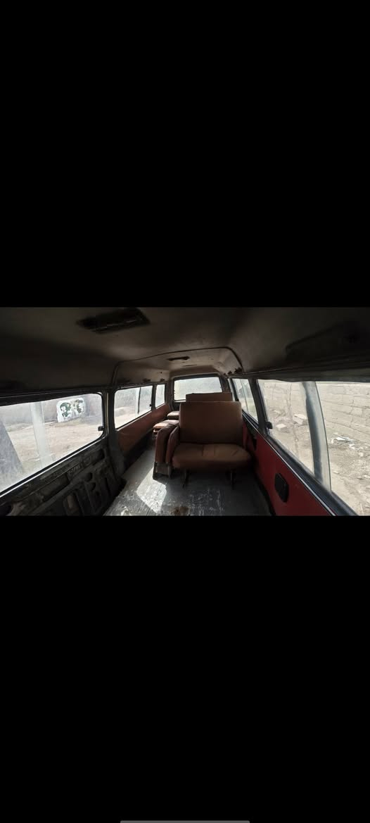 سلام عليكم 
كيا اسيا موديل 94رقم ديالى مشروع وطني سنوية ل نهاية ال2027
شرط الوكالة 
السيارة كايمة ابيعها على وضعها  رايدها ب 25وبيها مجال 
مكاني بغداد الرضوانية رقمي ***********
