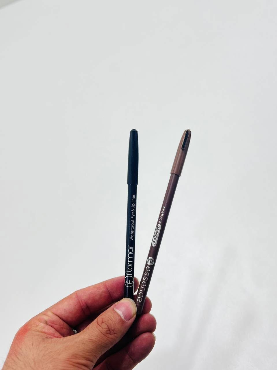 قلم كحل فلورمار Ultra Black** يتميز بلونه الأسود العميق وتركيبته الناعمة والون البنيً التي تنساب بسهولة على البشرة، مما يمنحك تحديدًا دقيقًا وثباتًا يدوم طويلًا! ✨ سواء كنتِ تبحثين عن إطلالة طبيعية أو مكياج درامي، هذا القلم هو خيارك المثالي! 💖

🔹  قلم كحل أسود فائق الجودة، يمنحك لونًا غنيًا وثباتًا يدوم طوال اليوم، مع تطبيق سلس ومريح.  

السعر خاص🤍

توصيل كافة محافظات العراق 🚗

#فلورمار #كحل #مكياج_عيون #اسينس #حواجب #essence #بنات #عراق #بغداد #نجف #صالون


**إذا كنت صاحب هذا الإعلان وتريد حذفه لأي سبب، رجاءا أرسل رسالة إلى الدعم الفني**