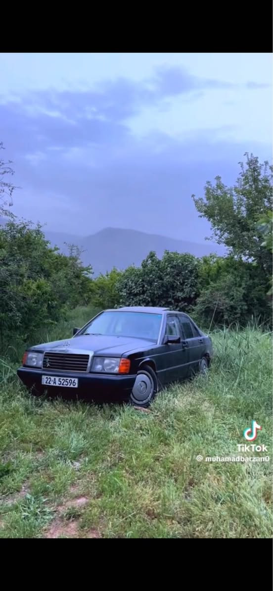 گێر عادی تەبرید دوو جام کارەبای و سلایت شاشەی کار پلەی و کامیرا سبوغ عام بێ وەرگەران برانەوە سەقف بەشەرت برانەوە بەشەرت دینگە و شانەکانی بەشەرت زۆر جوانە سەیارەکی *********** أربيل, العراق
