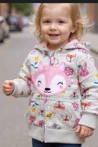 ١٨-٢٤ شهر • ملابس أطفال • عرض