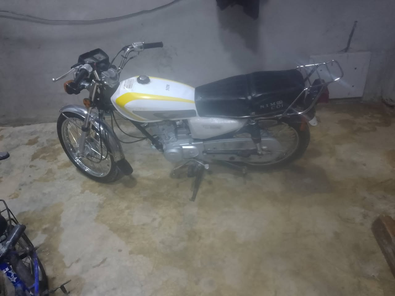 السلام عليكم درجة للبيع نامه موديل 25 مكفوله خير من الله شلعه موعدل اوراق كامله كهربائية كله شغاله السعر خاص الشراي يدزلي طلب صداقه ويدلل ؟؟او مراوس


**إذا كنت صاحب هذا الإعلان وتريد حذفه لأي سبب، رجاءا أرسل رسالة إلى الدعم الفني**