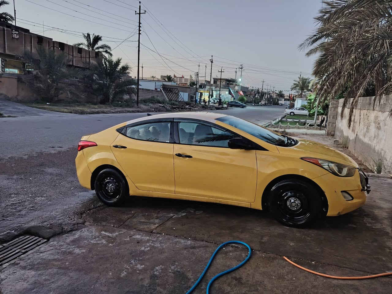 سيارة النترا ٢٠١٣ وارد أمريكي ضرر قبغ جنطة والجامرلغ الأيمن الخلفي مصفرة هيئة وغرامات وسرقات رقم ديالى انكليزي سيارة حلوة وكاملة فقط التدفئة عاطلة السعر ٩٥ وبيهة مجال قليل للاستفسار الاتصال على الرقم التالي ***********

