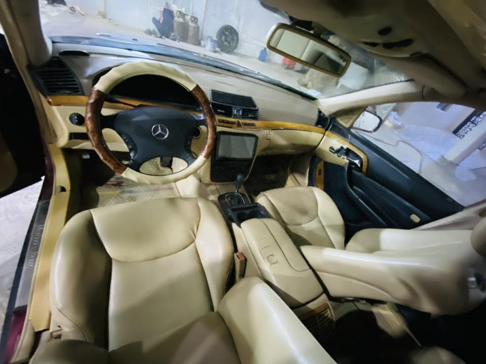 للبيع مارسدس 2002 محرك 6 350 رقم بغداد قرار 48 ونفتح تسجيلها عندي اواجهك وية صاحب الوكالة العامة اخلي يحولك يعني احجز وحولها بسمك مكانها بغداد سعرها 60 هاتف *********** بي واتس
