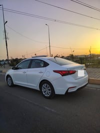 اكسنت 2022 بيه صبغ جاملوغ بنيد ماشيه 65 الف كيلو متر سياره مابيه اي نق...