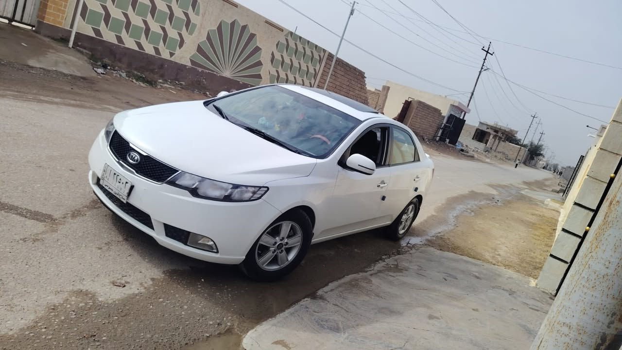 كيا سيراتو خليجي 2011 محرك 16 دوش گير 6 نمر المرغوب فول مواصفات عدا البصمة سلايت داخل لونين اشاير بالمري شفط يدات نيكل تحكم استيرن جهتين تايرات جدد تبريد تدفئة محرك مامفتوح الضرر قطعة وحدة //للأستفسار ***********(مراوس بكورلا يرهم)
