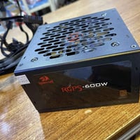 Power supply redragon 600w مستعمل نظيف  سعره 50 الف ويه توصيل لجميع مح...