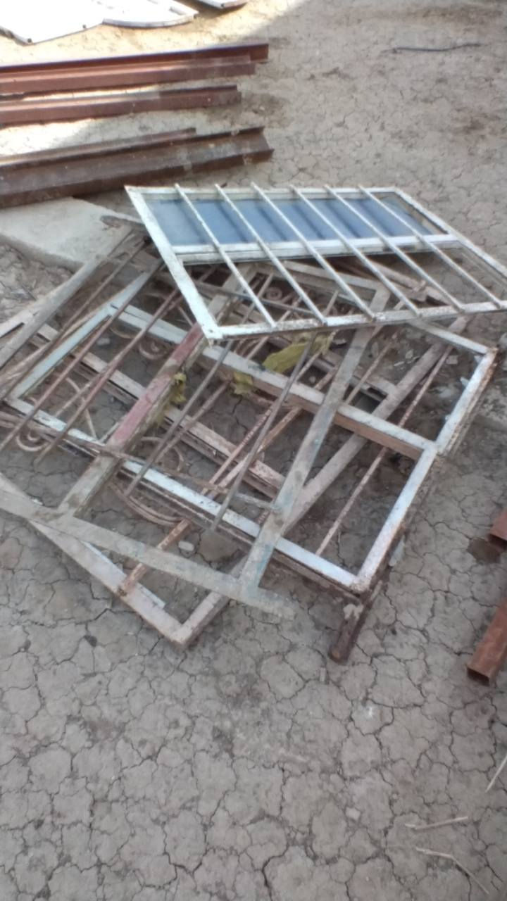 باب طلاكتين وباب سلايت و٦ شيلمانات بلجيكي القديم و٣ شبابيك و٣٠ شخاطه جديد مكان شارع   لنفط


**إذا كنت صاحب هذا الإعلان وتريد حذفه لأي سبب، رجاءا أرسل رسالة إلى الدعم الفني**