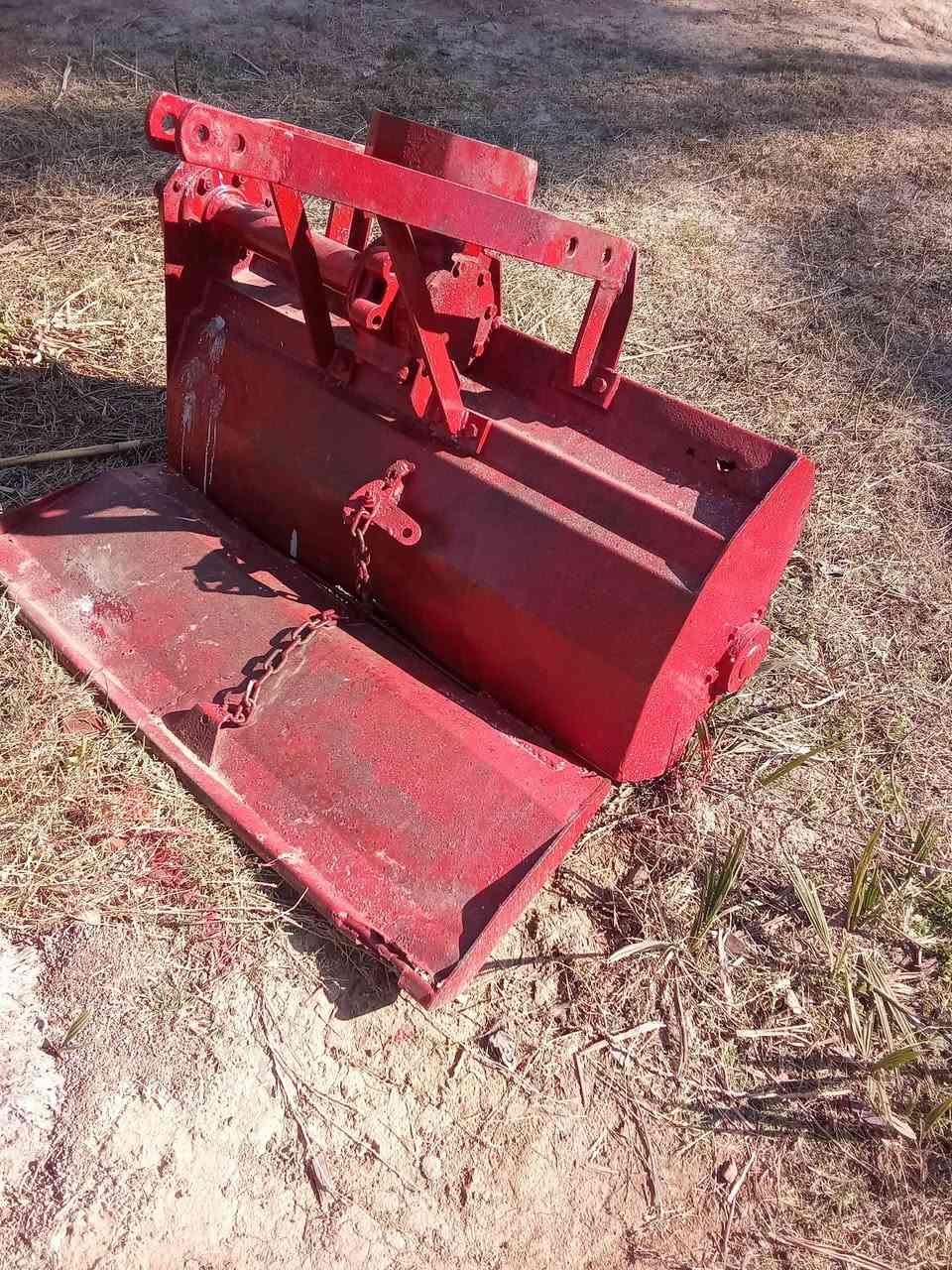 البيع رفاس متره أو 20 البيع شغال وجهز سعره 800الف وبيها مجال ***********
