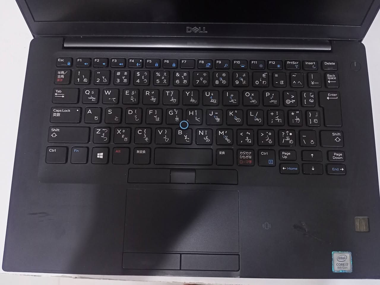 السلام عليكم ورحمه الله عندي حاسبه نوع dell latitude 7490  الحاسبه مستعمله استعمال قليل مواصفاته 
Intel core i7 8th gen 
Intel uhd 620 graphics
1920x1080شاشه حجم 14.0 انج 
شاحنه 65 watt 
رام 8gb  ddr4 
وياه جنطه وشاحنته الاصليه وماوس 
بس الابتوب بدون ssd يعني بس تركب عليه ssd وتشتغل طبيعي  

السعر 190 الف 
بس ماعندي توصيل يعني تجي تفحصه وتشوفه وتاخذه عنواني بصره قرنه بني منصور مزرعه جامع اهل البيت جهه المدارس قرب حسينيه قمر بني هاشم 
رقمي :***********
