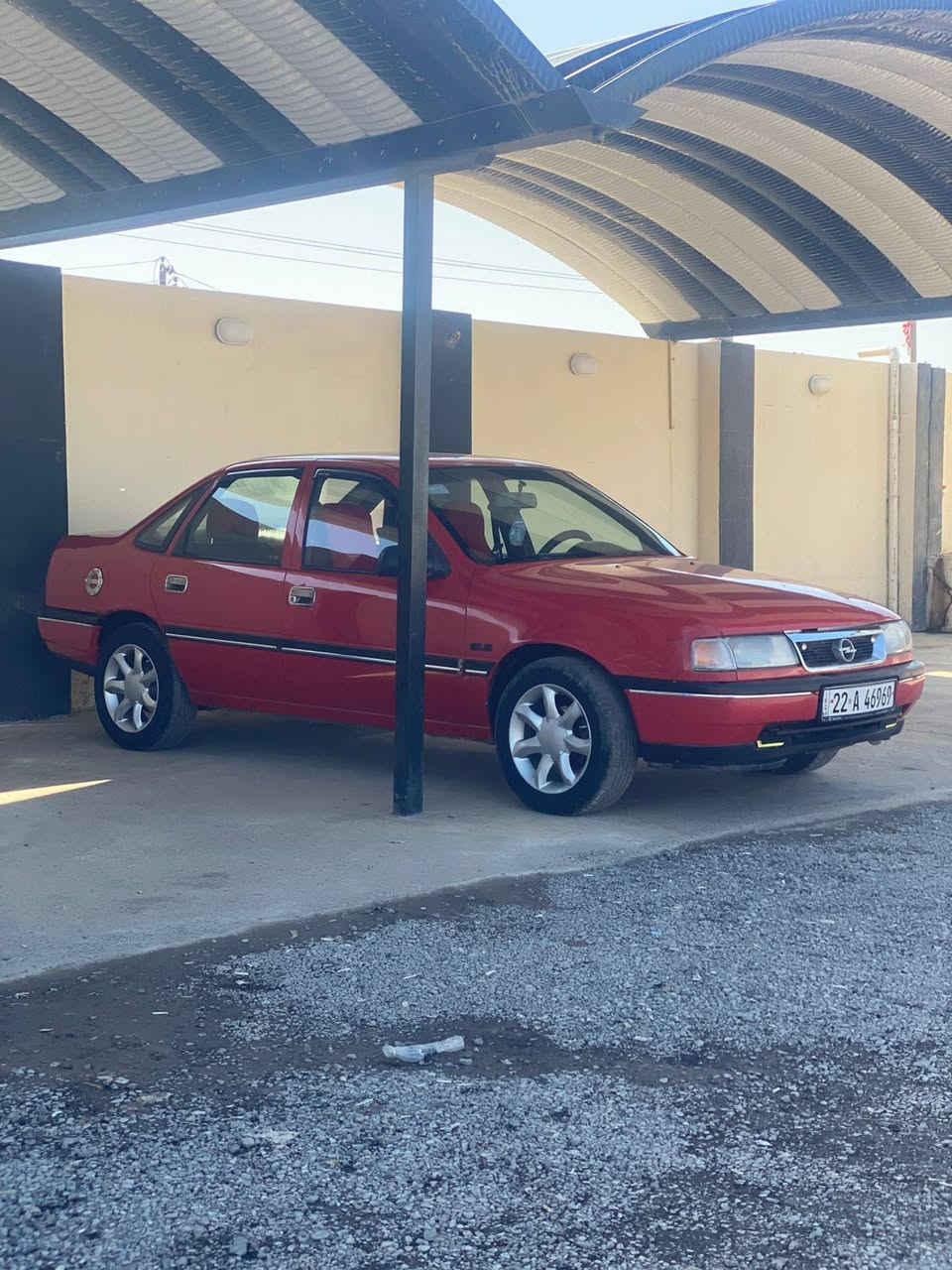 للبيع فكترا 1992 بدون قطرة صبغ سيارة مال جناي وجديدة رقم اربيل الدولي تحويل مباشر محرك كير شرط ترايك السعر 47 وبيها مجال بسيط  ***********
