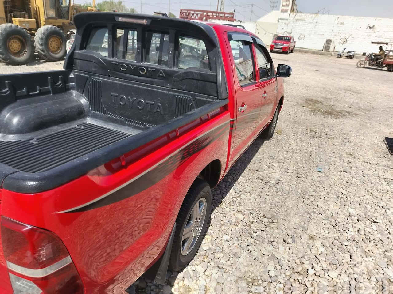 السلام عليكم للبيع بيكم فلاونزه موديل ٢٠١٢ كير عادي رقم واسط  مكفوله كفاله عامه  العنوان دوانيه قظاء عفك السعر 190 وبيه مجال *********** مكلف بالنشر
