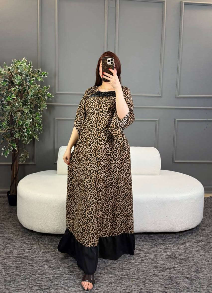 فستان نسائي كلوشة
خامة كريشة شرط الفحص
القياس يلبس فري سايز  لحد ٨٥ كيلو
البيع جمله ومفرد 
السعر خاص للاستفسار يرجى مراسلة الصفحة 
متوفر توصيل لجميع محافظات العراق


**إذا كنت صاحب هذا الإعلان وتريد حذفه لأي سبب، رجاءا أرسل رسالة إلى الدعم الفني**