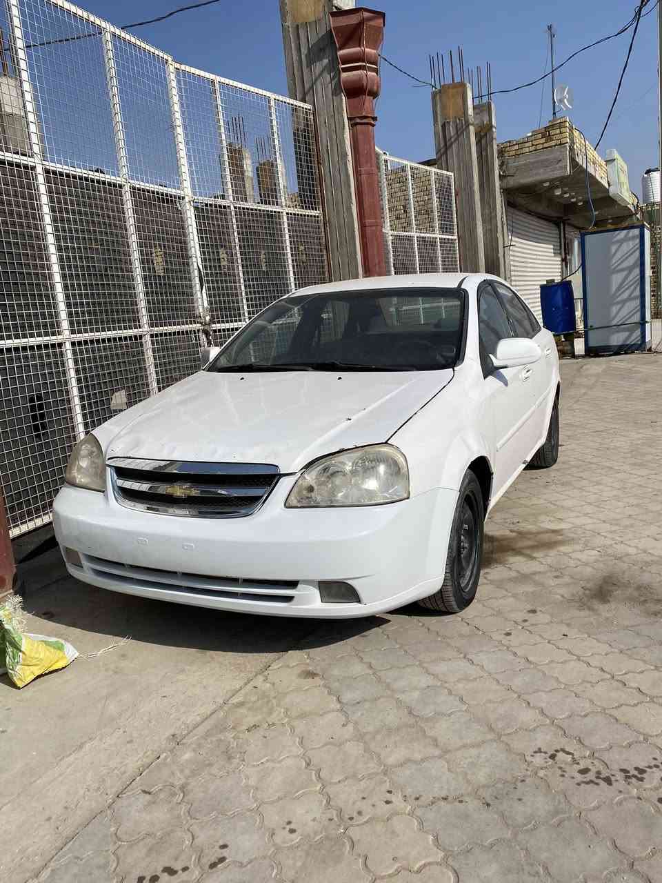 السلام عليكم اوبتره 2010
السياره ماال مزاد تترقم واصوليه. وترقيمه مجاني. 

اتكفلك بيه. اورقه السياره اصوليه 

السياره مكينه كير نعمه من الله تبريد ثلج 

مكفوله من الظربه 

يرادله ترتيبات بسيطه 

مكاني. ناصريه مركز السعر ب 55 وبيه. مجاال. 

***********
