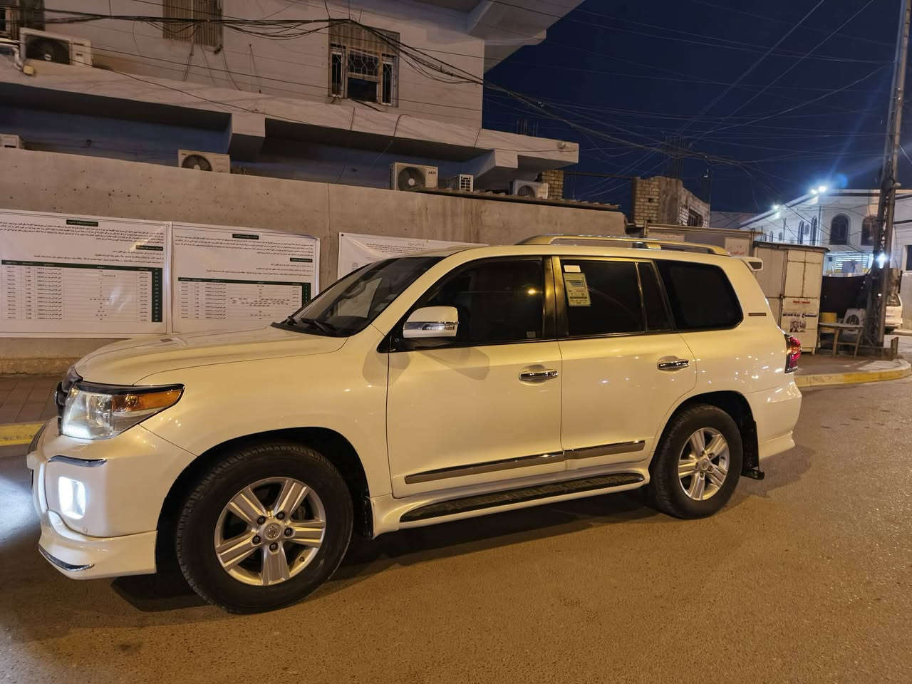 للبيع الاندكروز 2012محرك 8سلندر فول مواصفات سياره مكفوله كفاله عامه وسونار بالمنشور سياره تخم تاير گير ومحرك مكفولات سياره مانقص بيه برغي زنون عالي ناصي شفط مي تعليك جام من بصمه مانقص بيه كلشي سياره كلش نظيفه
مكان سياره الانبار فلوجه غير متواجد ع فيس 
الاستفسار *********** _***********
