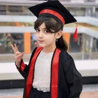 الصف السادس • قبعة روب • شهادة تخرج