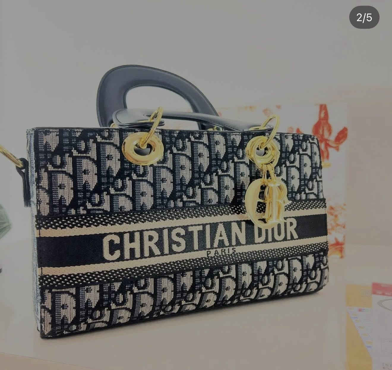 مرحبا عندي شلعه بسعر جمله عبايات خليجبه
عندي جنط ماستر كوالتي هم شلعه


**إذا كنت صاحب هذا الإعلان وتريد حذفه لأي سبب، رجاءا أرسل رسالة إلى الدعم الفني**